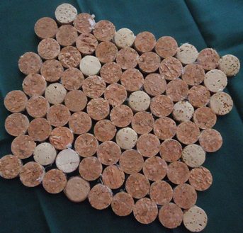 crafting with wine corks